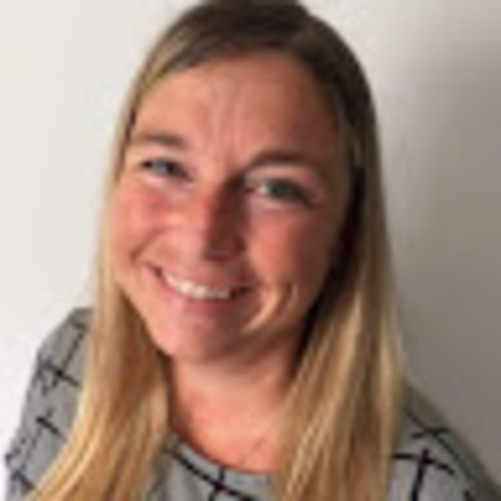 Meet your Posher, Carrie